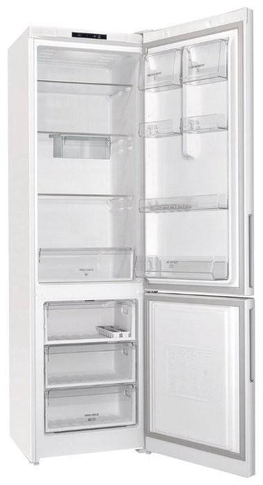 Холодильник HOTPOINT ARISTON HS 4200 W